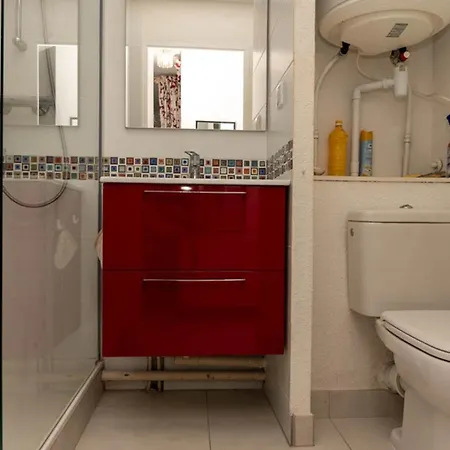 T2 Au Lavandou Avec Piscine Pour 4-6 Personnes - Fr-1-803-99 Lägenhet